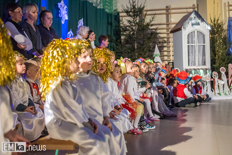 Bożonarodzeniowy kiermasz w Miękini