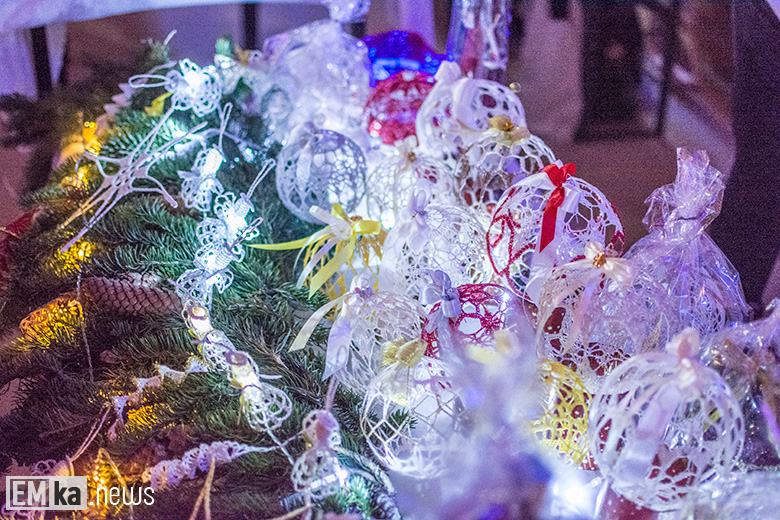 Bożonarodzeniowy kiermasz w Miękini