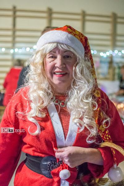 Bożonarodzeniowy kiermasz w Miękini