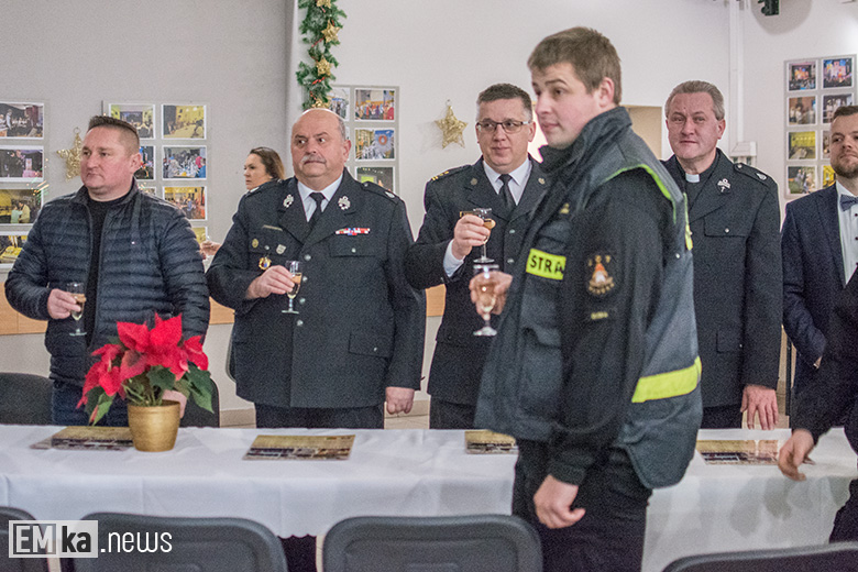 Nowy wóz strażacki dla OSP Głoska