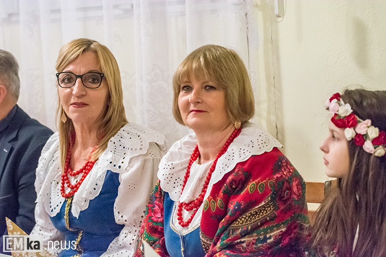 Przekazanie auta strażakom