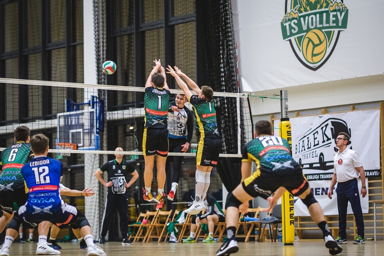 	LZS Średzianin vs Faurecia Jelcz-Laskowice 