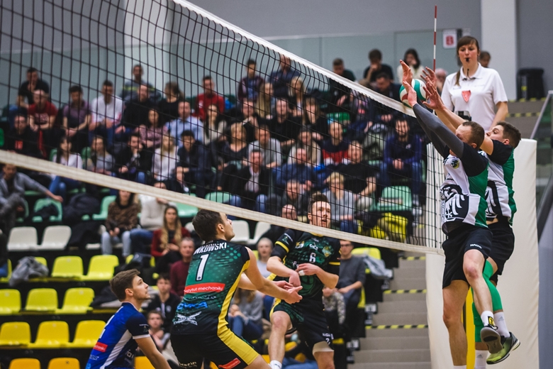 	LZS Średzianin vs Faurecia Jelcz-Laskowice 