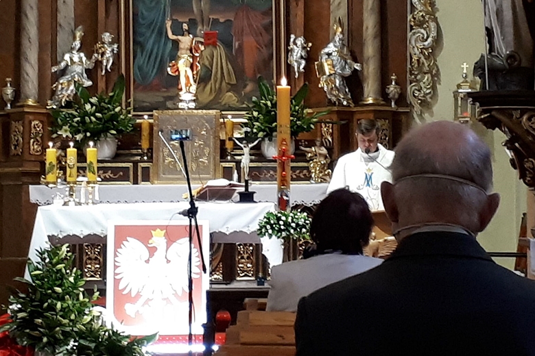 Obchody w Kostomłotach 