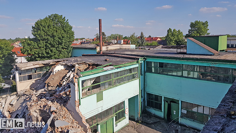 Wyburzanie byłego zakładu Inco