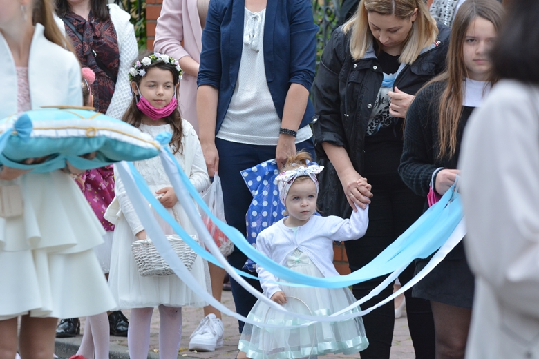 Parafia pw. Podwyższenia Krzyża Świętego 