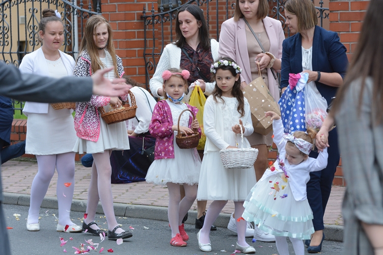 Parafia pw. Podwyższenia Krzyża Świętego 