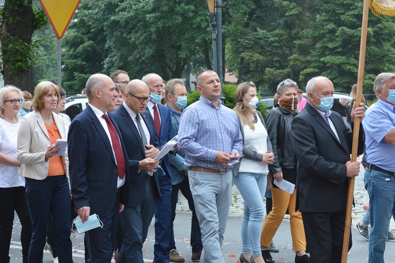 Parafia pw. Podwyższenia Krzyża Świętego 