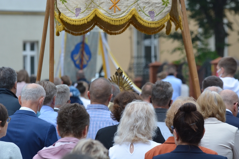 Parafia pw. Podwyższenia Krzyża Świętego 
