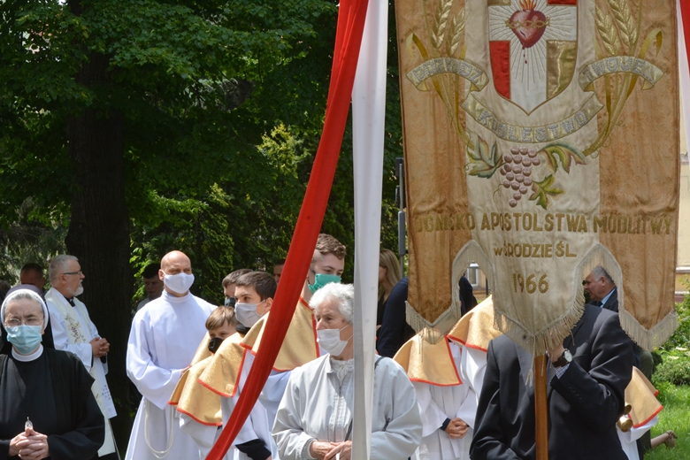 Parafia pw. św. Andrzeja Apostoła