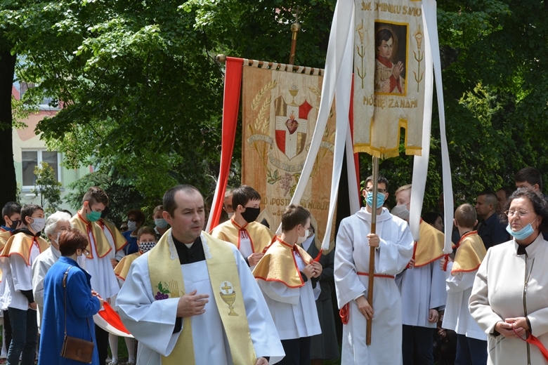 Parafia pw. św. Andrzeja Apostoła