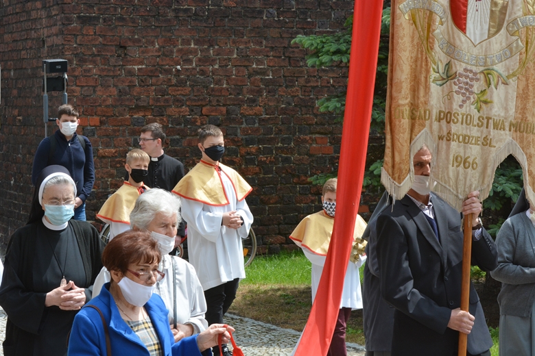 Parafia pw. św. Andrzeja Apostoła