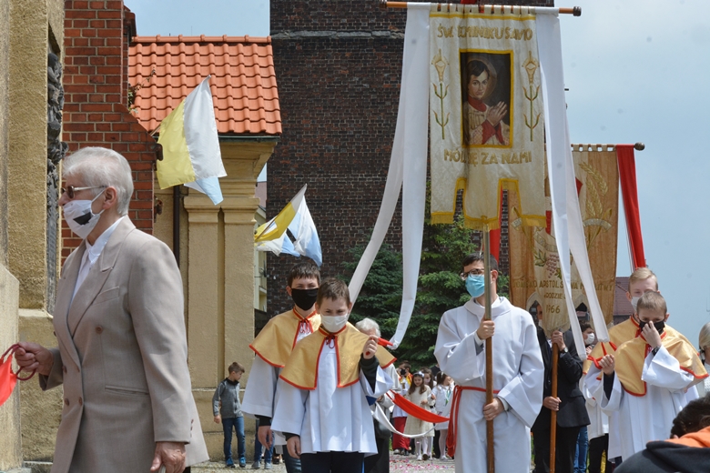 Parafia pw. św. Andrzeja Apostoła