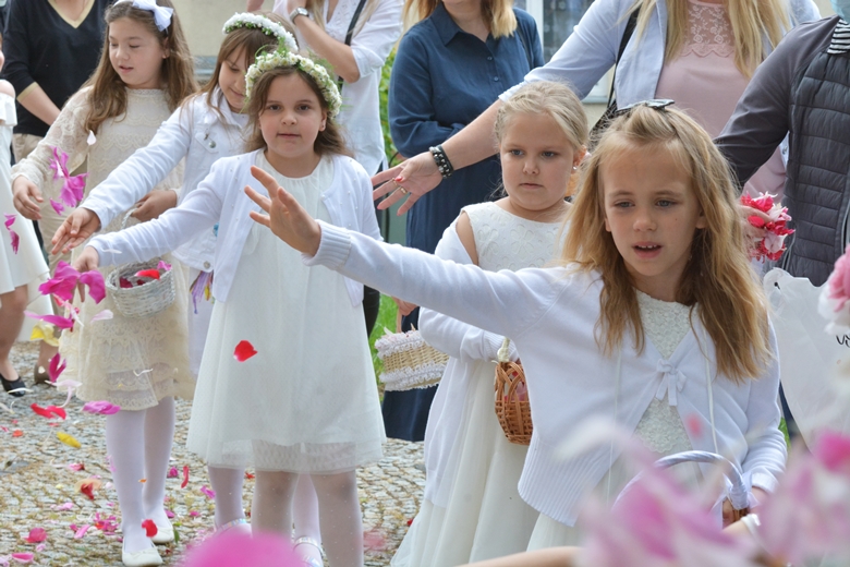 Parafia pw. św. Andrzeja Apostoła