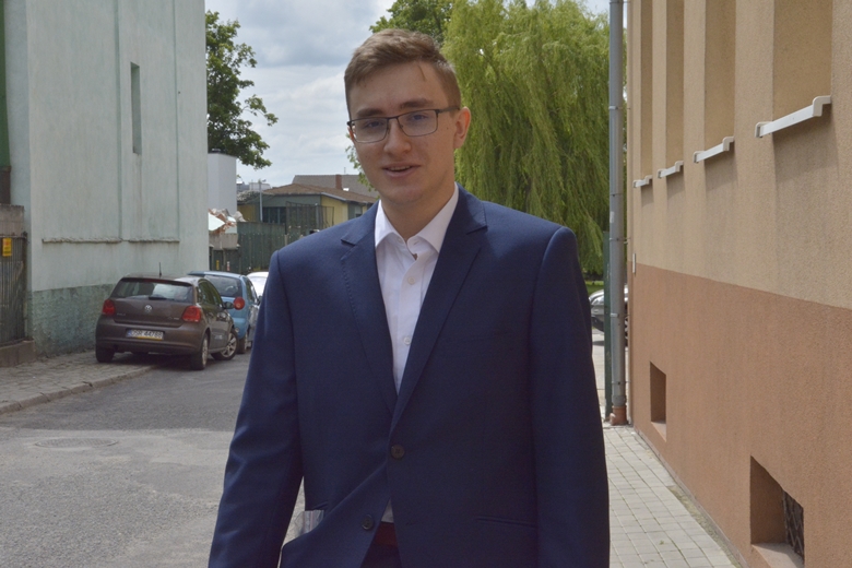 Powiatowy Zespół Szkół nr 1 