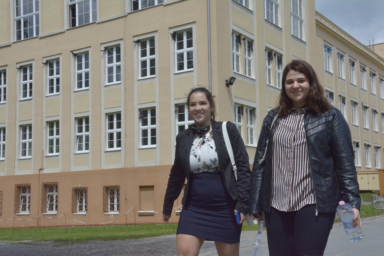 Powiatowy Zespół Szkół nr 1 