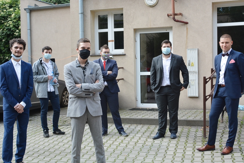 Powiatowy Zespół Szkół nr 2