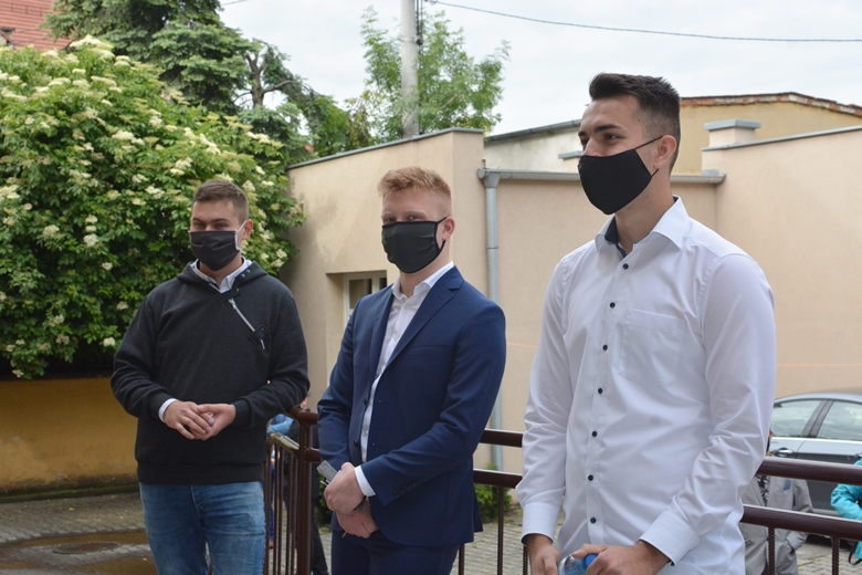 Powiatowy Zespół Szkół nr 2