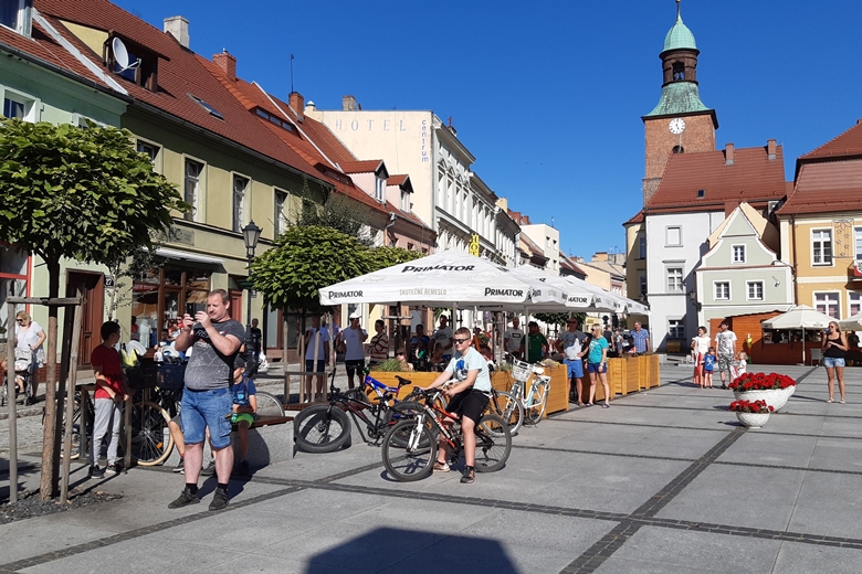 Cała Polska oddała hołd Powstańcom 