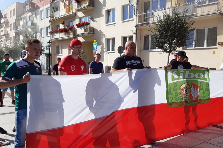 Cała Polska oddała hołd Powstańcom 