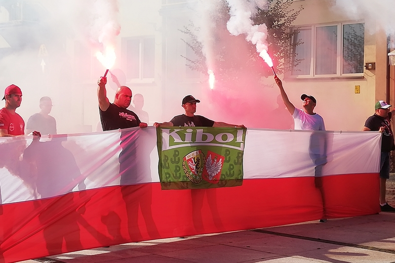 Cała Polska oddała hołd Powstańcom 