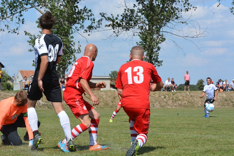 I kolejka  Zjednoczeni Gościsław vs Orzeł Mikołajowice