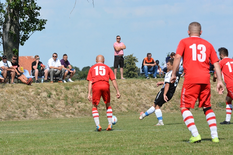 I kolejka Zjednoczeni Gościsław vs Orzeł Mikołajowice