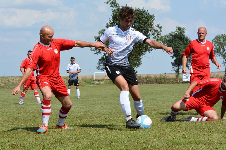 I kolejka Zjednoczeni Gościsław vs Orzeł Mikołajowice