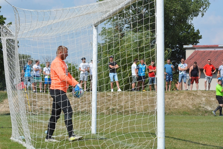 I kolejka Zjednoczeni Gościsław vs Orzeł Mikołajowice
