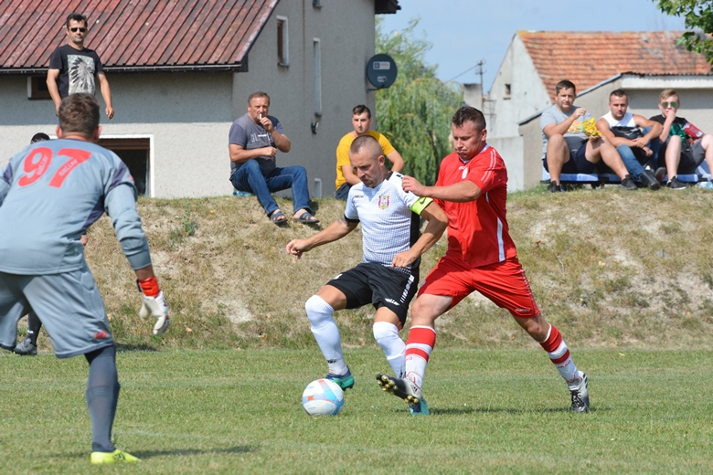 I kolejka Zjednoczeni Gościsław vs Orzeł Mikołajowice