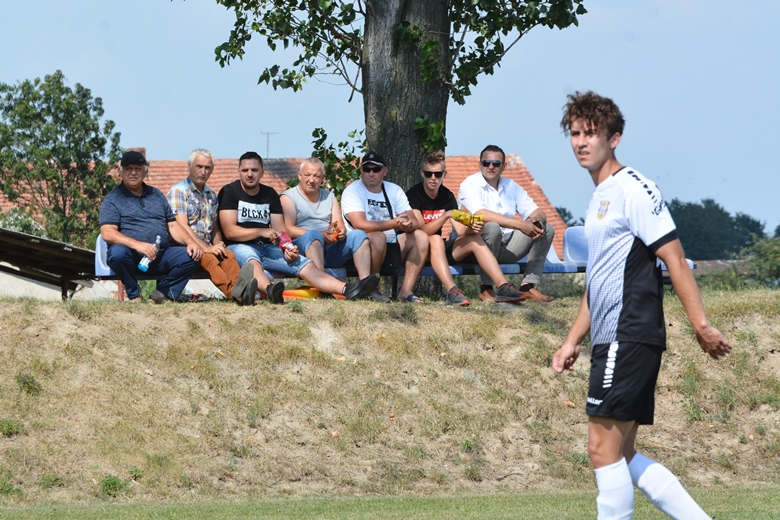 I kolejka Zjednoczeni Gościsław vs Orzeł Mikołajowice