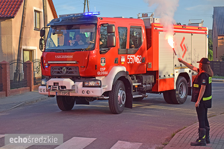 Przywitanie nowego w wozu ratowniczo-gaśniczego w Głosce