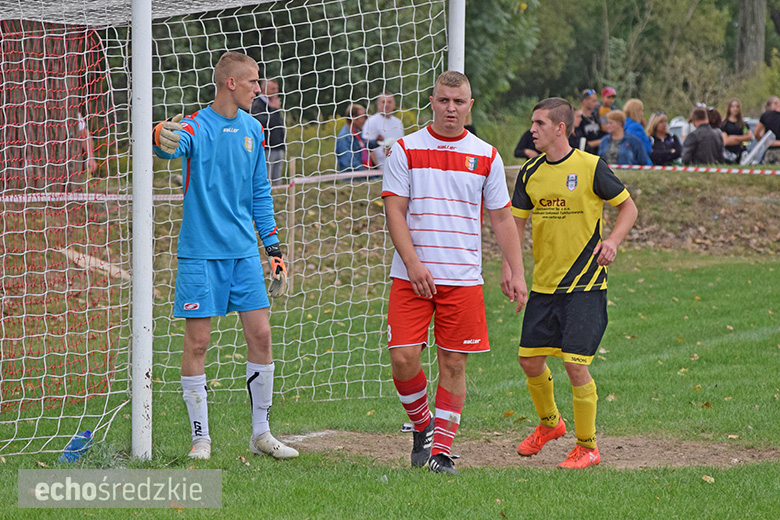 Gama Ujazd Górny - Ikar Miłogostowice 1:6