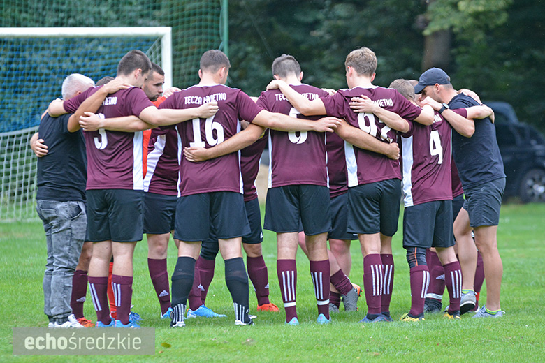 Wilki Różana – Tęcza Kwietno 3:0