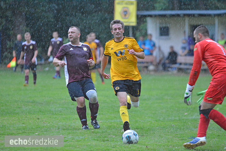 Wilki Różana – Tęcza Kwietno 3:0