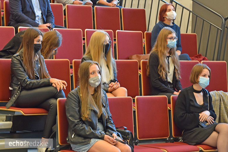 Stypendia Starosty średzkiego wręczone