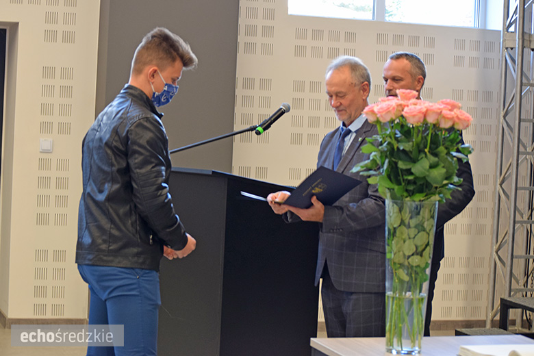 Stypendia Starosty średzkiego wręczone