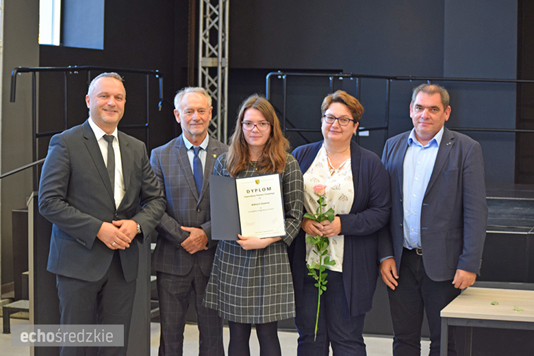 Stypendia Starosty średzkiego wręczone