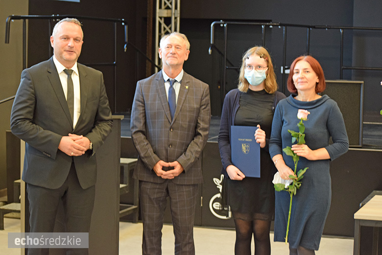 Stypendia Starosty średzkiego wręczone