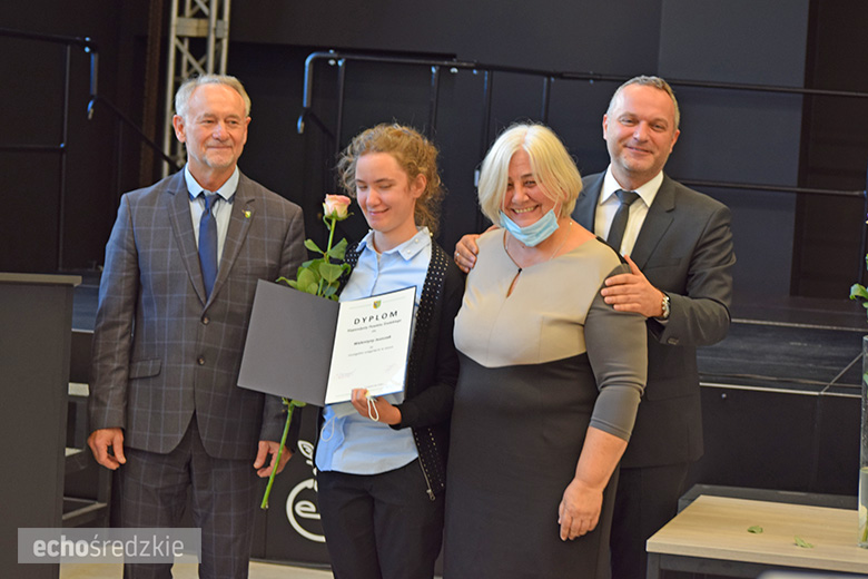 Stypendia Starosty średzkiego wręczone