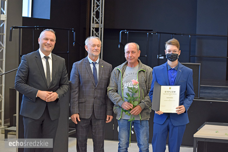 Stypendia Starosty średzkiego wręczone