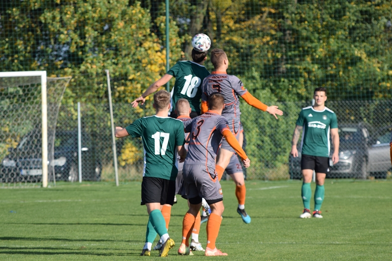 14. kolejka IV ligi Mechanik Brzezina - Sokół Marcinkowice