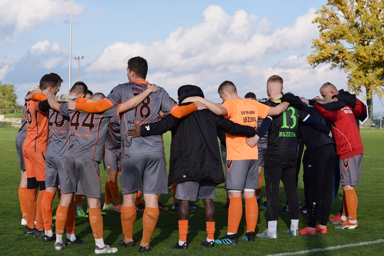 14. kolejka IV ligi Mechanik Brzezina - Sokół Marcinkowice