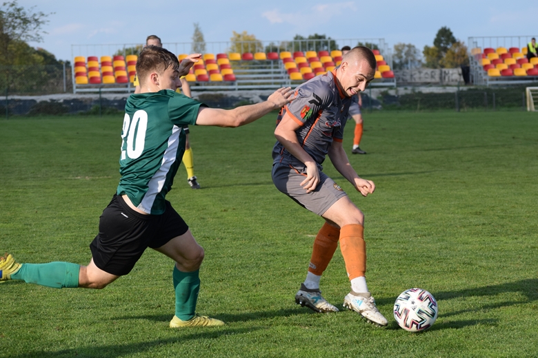 14. kolejka IV ligi Mechanik Brzezina - Sokół Marcinkowice