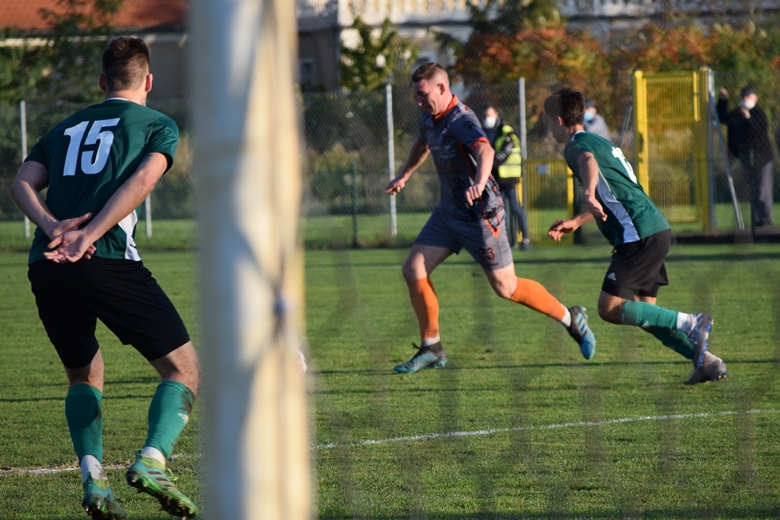 14. kolejka IV ligi Mechanik Brzezina - Sokół Marcinkowice