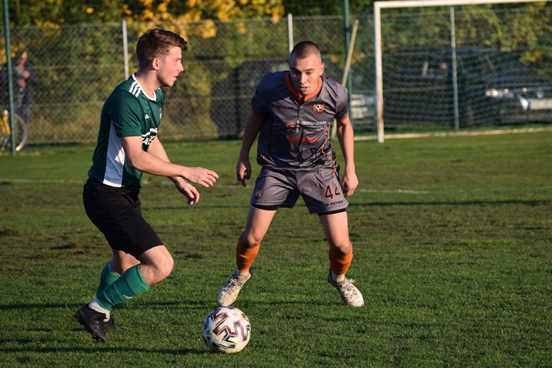 14. kolejka IV ligi Mechanik Brzezina - Sokół Marcinkowice