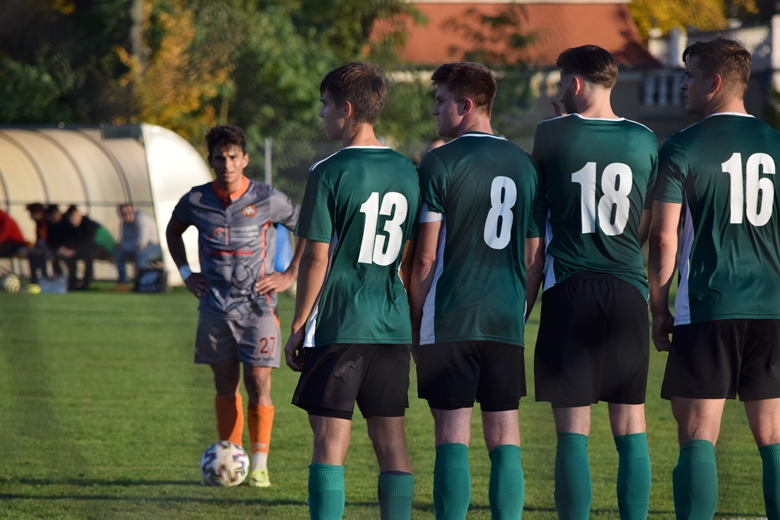 14. kolejka IV ligi Mechanik Brzezina - Sokół Marcinkowice