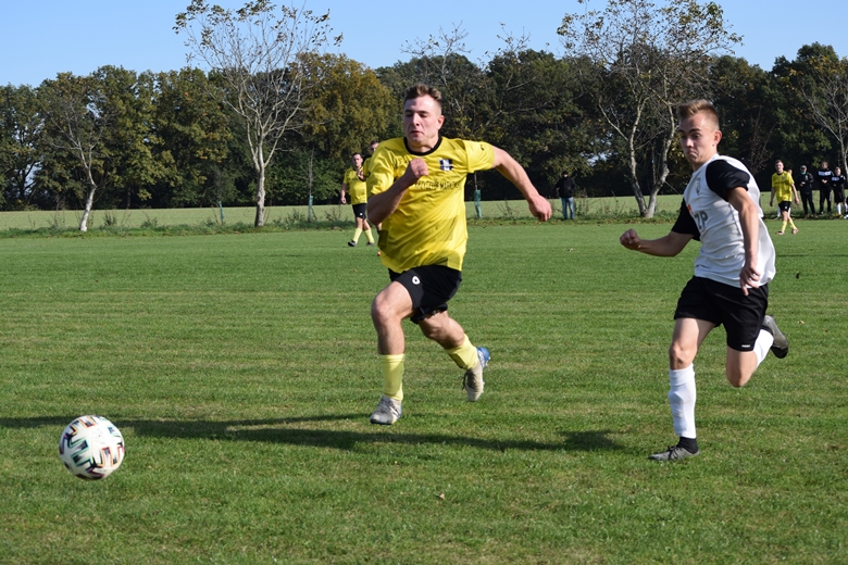 10. kolejka B-klasy Wulkan Ogrodnica - Orzeł Bukówek   