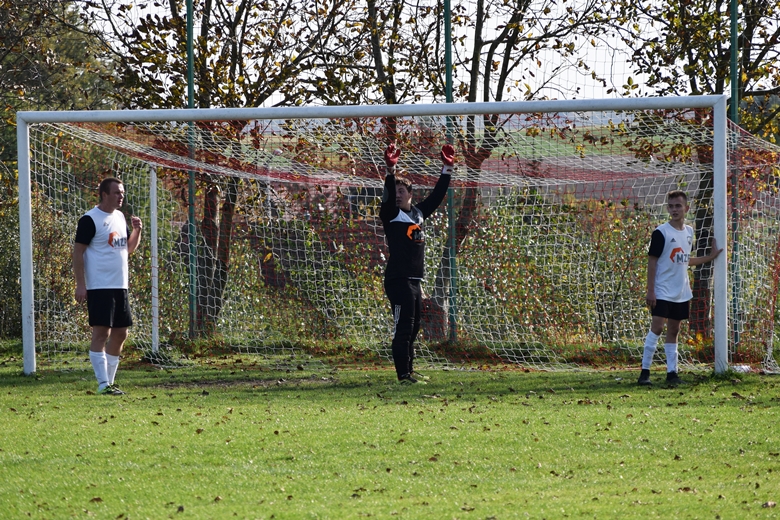 10. kolejka B-klasy Wulkan Ogrodnica - Orzeł Bukówek   