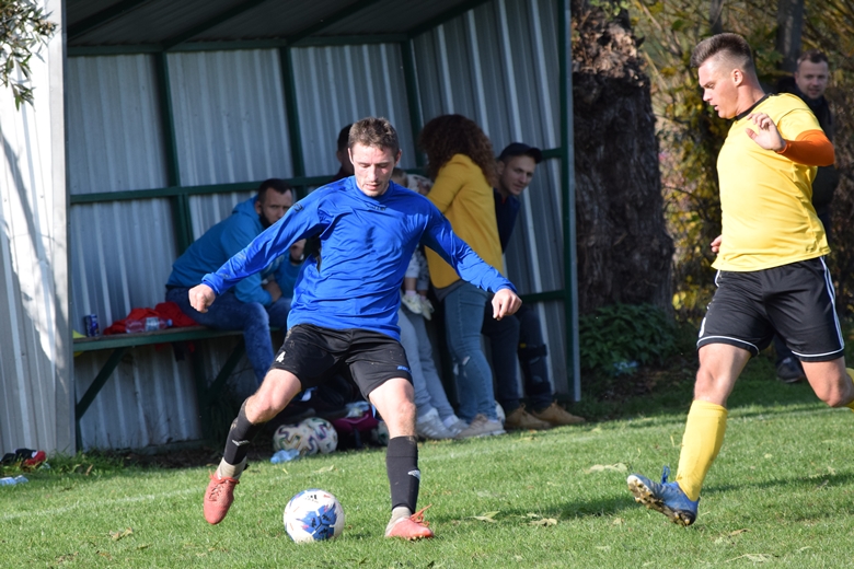 10. kolejka B-klasy Błękitni Chwalimierz - Błyskawica Lenartowice 